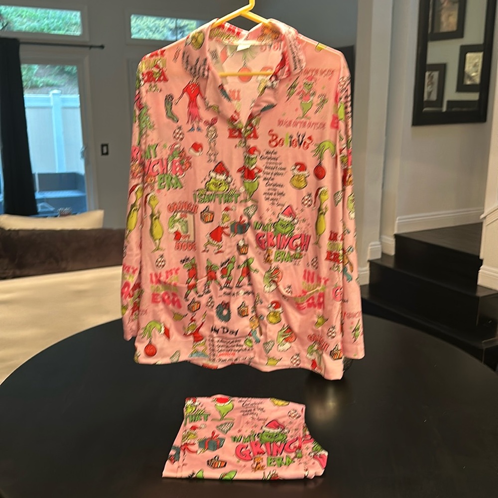Grinch Pajama set